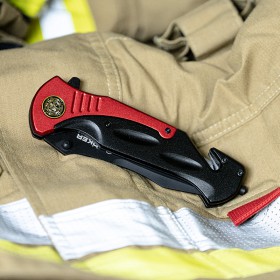 nóż ratowniczy dla strażaka
